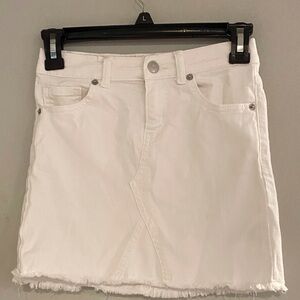 Kids cat&jack skirt size m